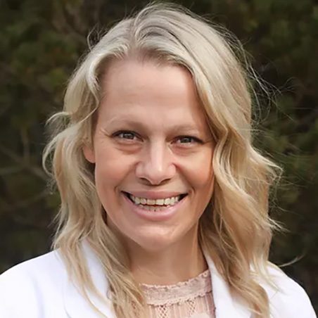 Leighann Brock, AGACNP-BC